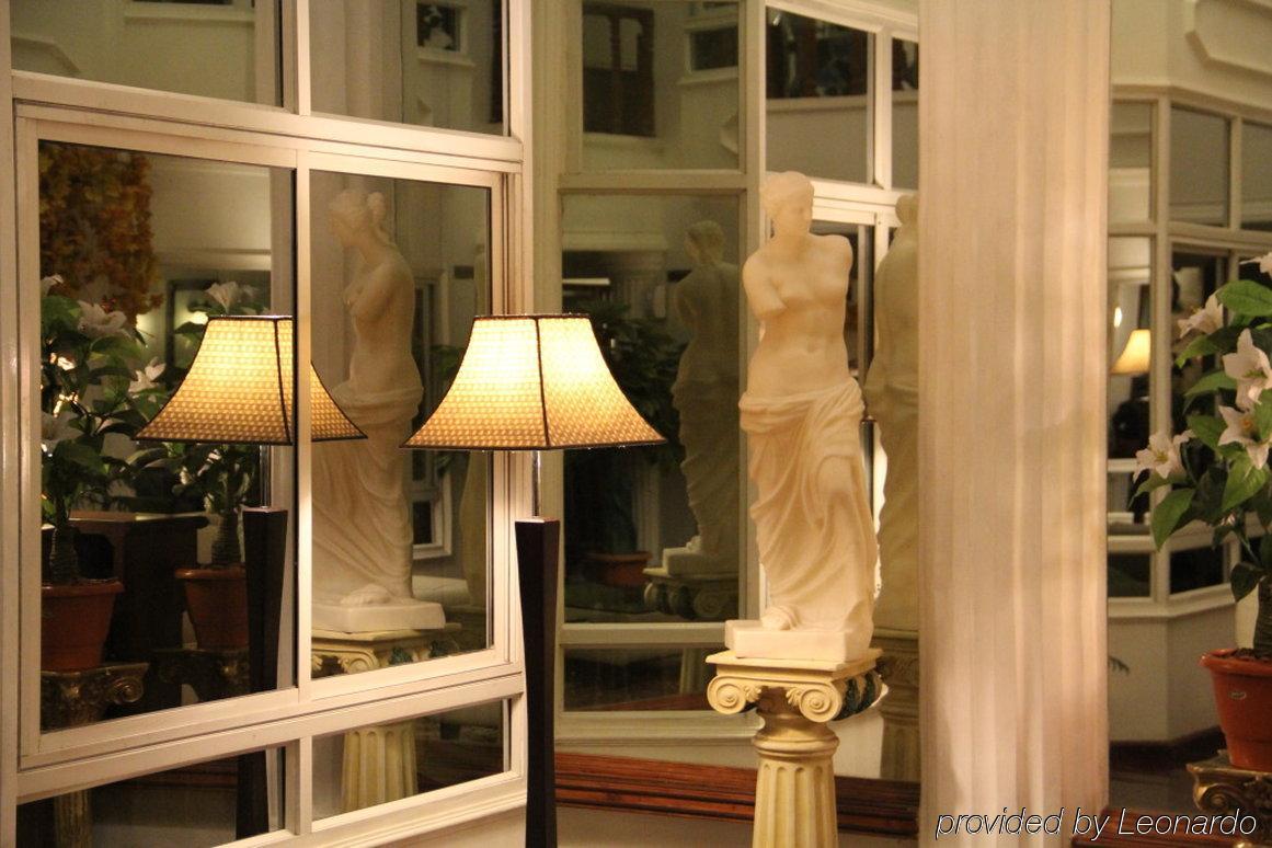 R.J.Resorts Darjeeling  Interiør bilde