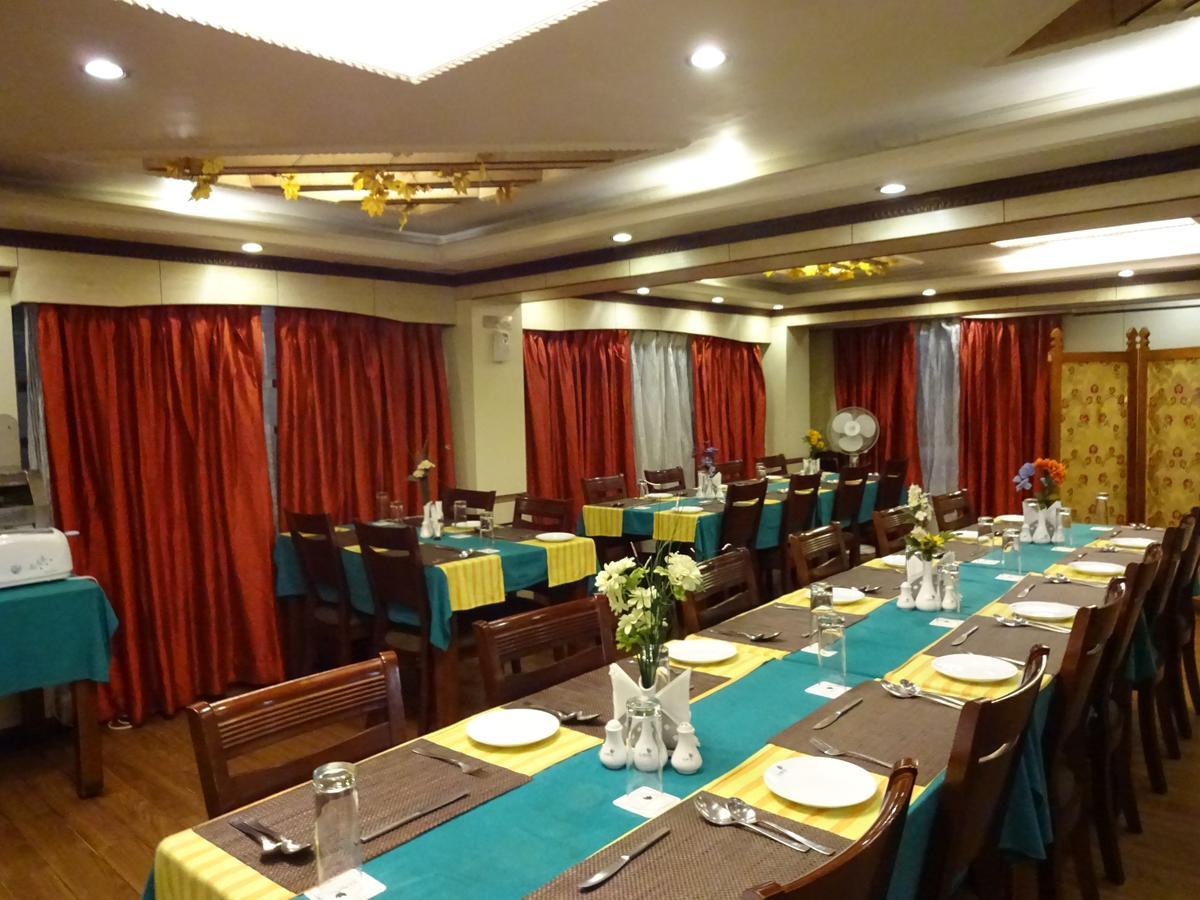 R.J.Resorts Darjeeling  Eksteriør bilde